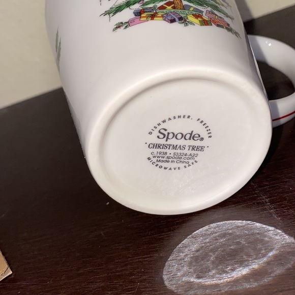 New Spode Christmas Tree Peppermint Cocoa Mugs with spoons - Picture 6 of 9